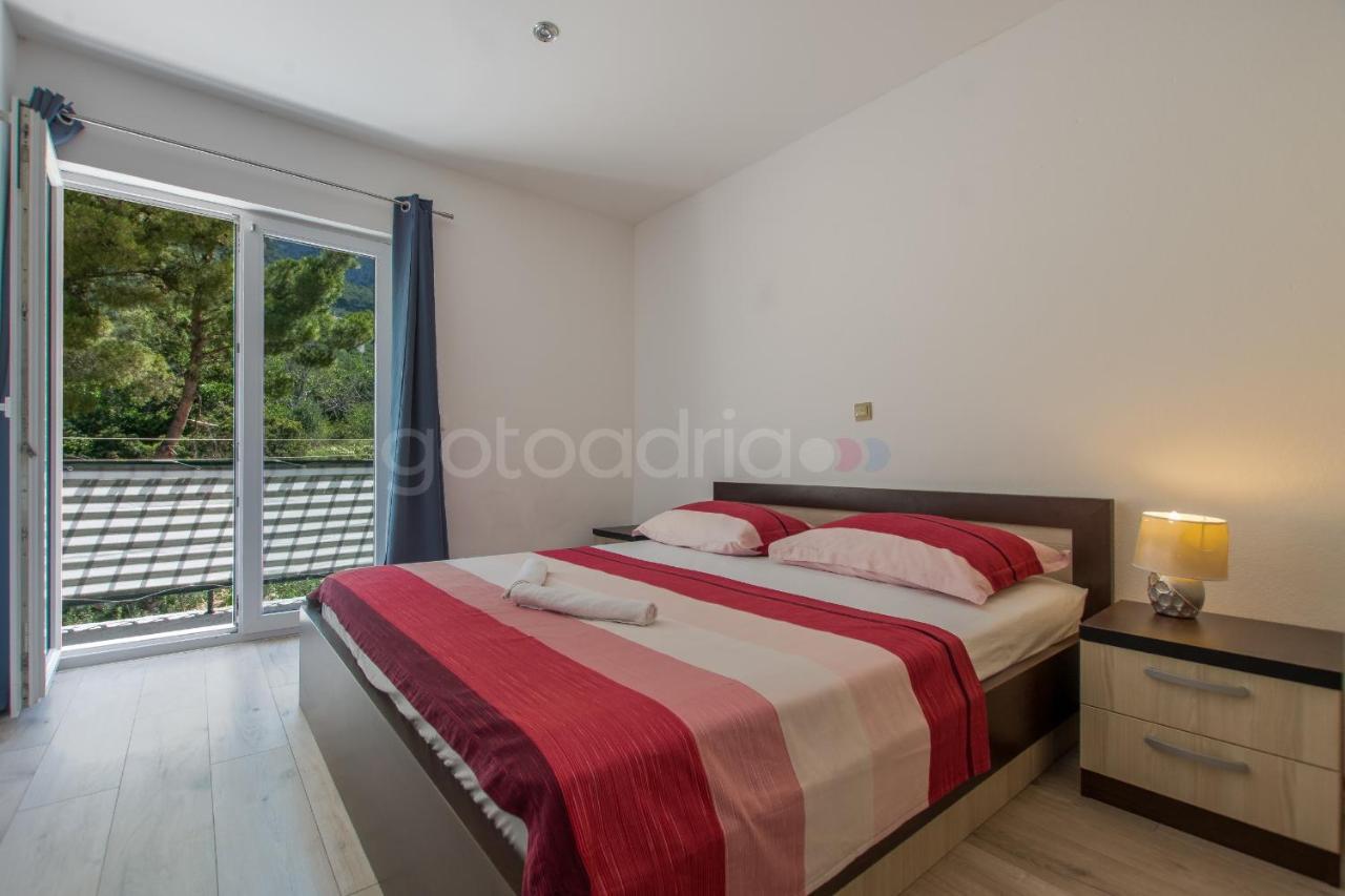 Apartment Vesna With Balcony & Free Parking Makarska Dış mekan fotoğraf